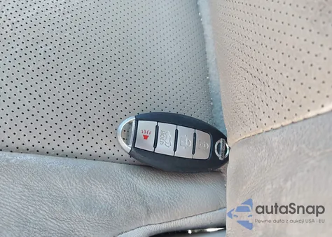 2014 Nissan Rogue Sl z USA, uszkodzony, nr VIN 5N1AT2MT2EC863878